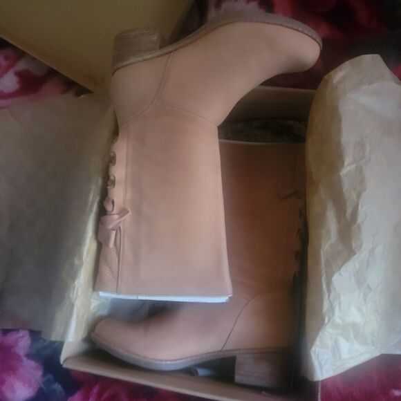 UGG CARY PUTTY CORSET WITH BOW AT THE BACK LEATHER BOOT US 7 / EU 37.5 / UK 5 - Picture 8 of 10